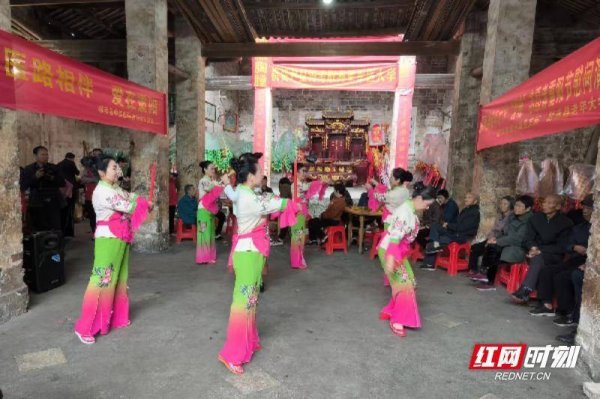 致富配资 嘉禾县塘村镇开展“重阳节”敬老爱老主题活动